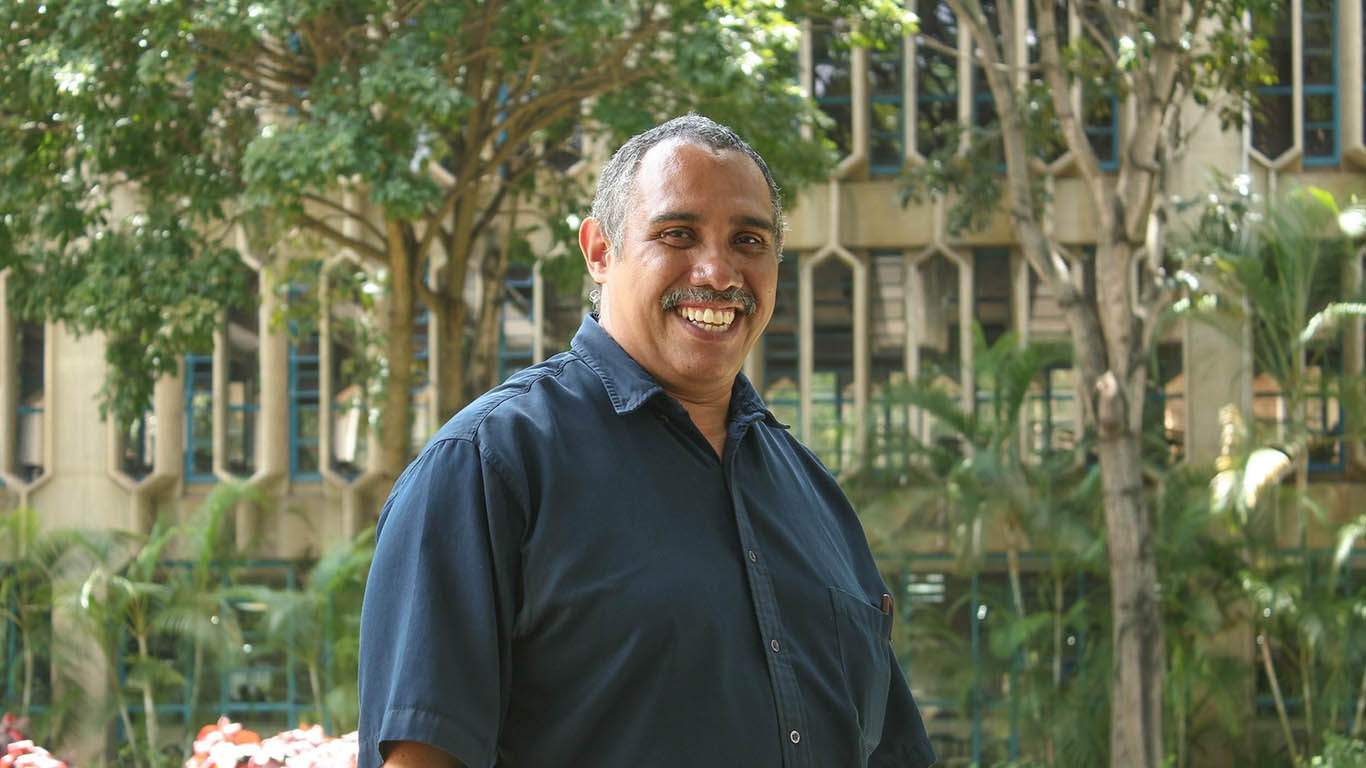 Prof. Henry J. Martínez León